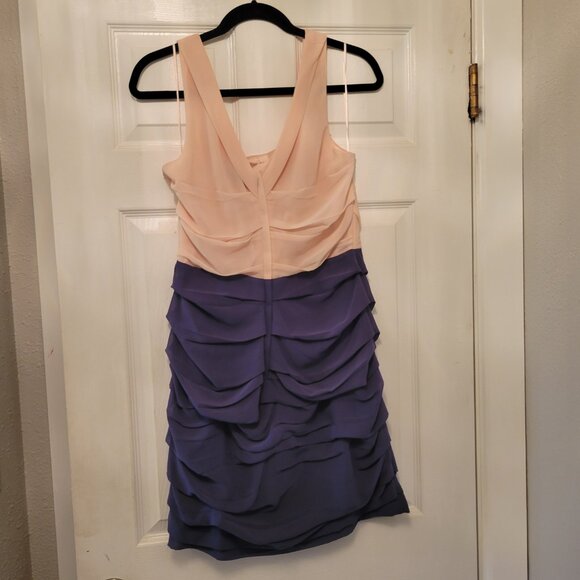 Colorblock Dress - Picture 2 of 3